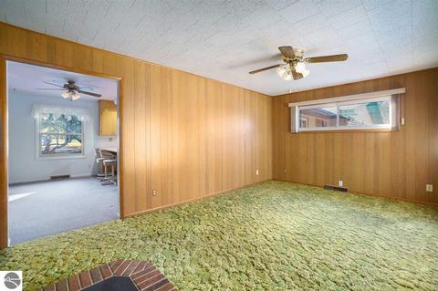 3527 E Mill Rd, Grawn, MI 49637 photo 11
