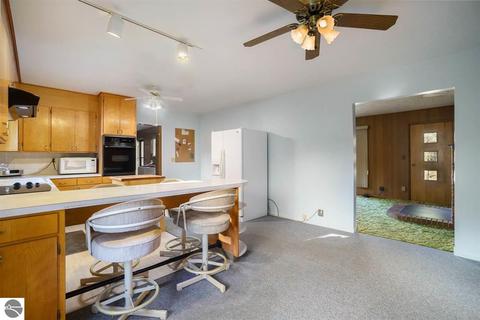 3527 E Mill Rd, Grawn, MI 49637 photo 10