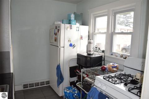 506 Wright Ave, Alma, MI 48801 photo 7