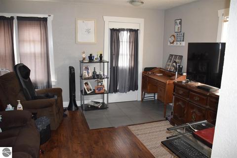 506 Wright Ave, Alma, MI 48801 photo 6