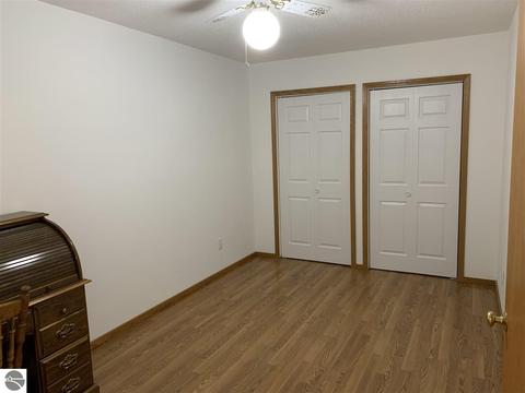 1038 Lynn St, Sumner, MI 48889 photo 22