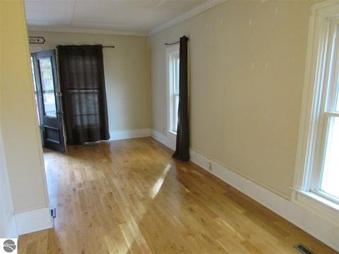 901 E Chippewa St, Mount Pleasant, MI 48858 photo 13