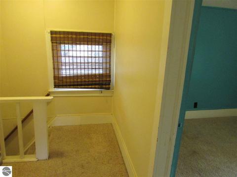 901 E Chippewa St, Mount Pleasant, MI 48858 photo 22