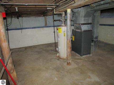 901 E Chippewa St, Mount Pleasant, MI 48858 photo 35