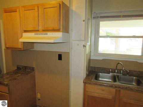 901 E Chippewa St, Mount Pleasant, MI 48858 photo 15