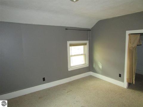 901 E Chippewa St, Mount Pleasant, MI 48858 photo 25