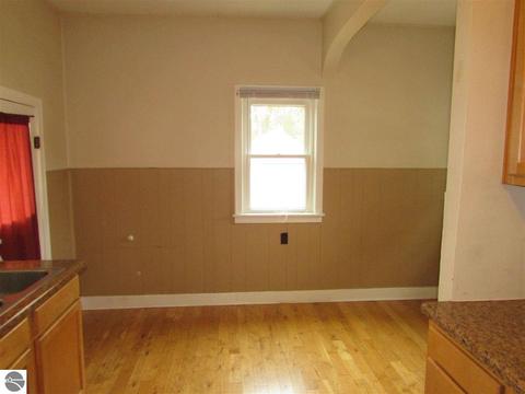 901 E Chippewa St, Mount Pleasant, MI 48858 photo 18