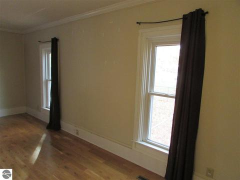 901 E Chippewa St, Mount Pleasant, MI 48858 photo 12