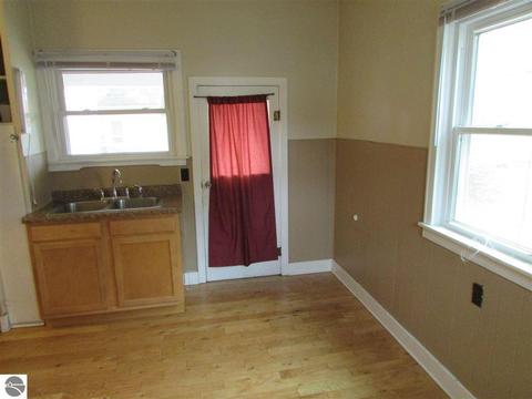 901 E Chippewa St, Mount Pleasant, MI 48858 photo 19