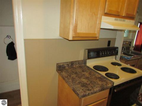 901 E Chippewa St, Mount Pleasant, MI 48858 photo 17