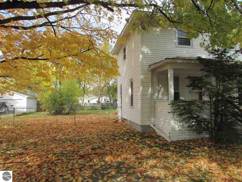 901 E Chippewa St, Mount Pleasant, MI 48858 photo 4