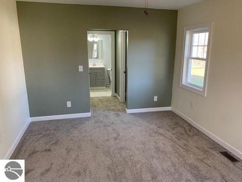 813 S Croswell Rd, Ithaca, MI 48847 photo 11