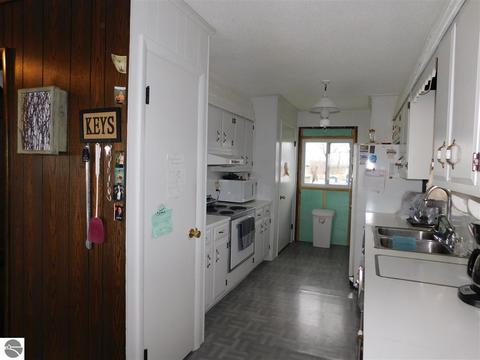 2326 Bay Ridge Dr, Au Gres, MI 48703 photo 5