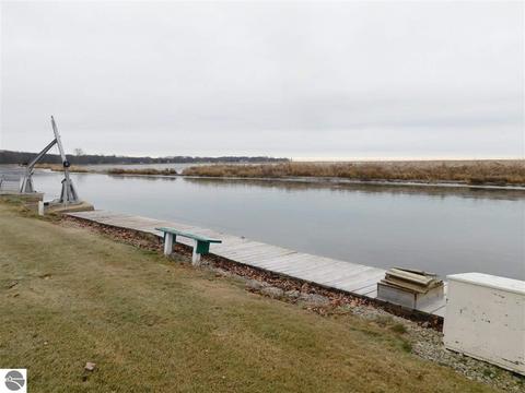 2326 Bay Ridge Dr, Au Gres, MI 48703 photo 13