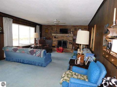 2326 Bay Ridge Dr, Au Gres, MI 48703 photo 3