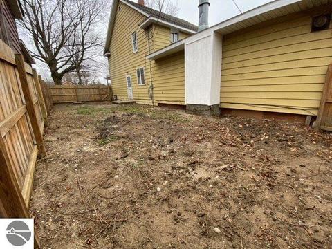 301 E Bremer St, Cadillac, MI 49601 photo 42
