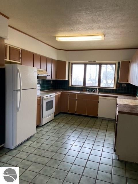 301 E Bremer St, Cadillac, MI 49601 photo 19