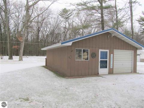 3067 S Rumsey Rd, Au Gres, MI 48703 photo 3