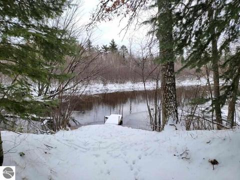 10659 Stephan Bridge Rd, Roscommon, MI 48653 photo 17