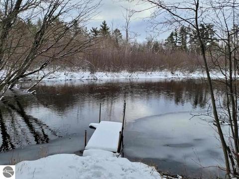 10659 Stephan Bridge Rd, Roscommon, MI 48653 photo 2
