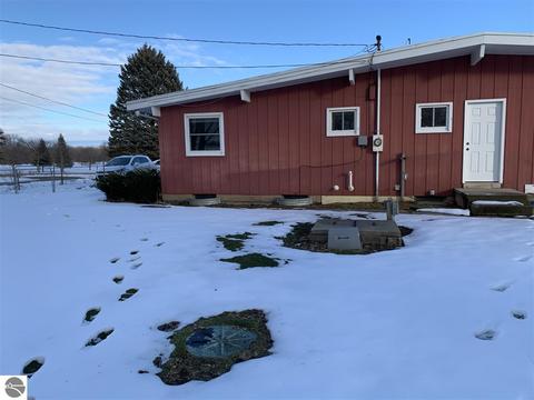 1313 N State, Ithaca, MI 48847 photo 42