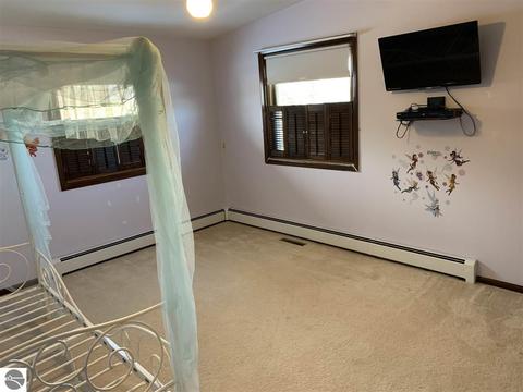 1313 N State, Ithaca, MI 48847 photo 36
