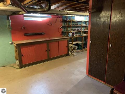 1313 N State, Ithaca, MI 48847 photo 31
