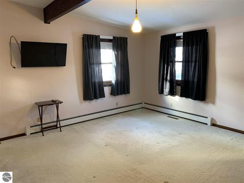 1313 N State, Ithaca, MI 48847 photo 34