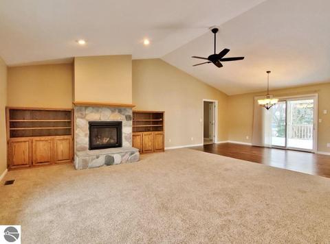 720 Westwind Ln, Ithaca, MI 48847 photo 4
