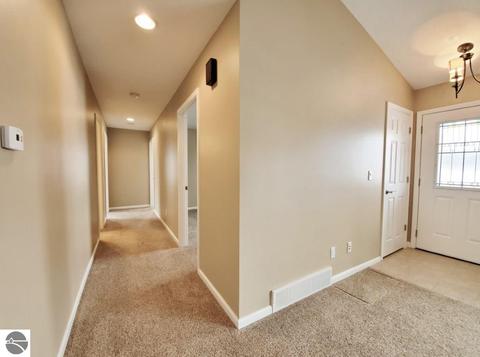720 Westwind Ln, Ithaca, MI 48847 photo 10