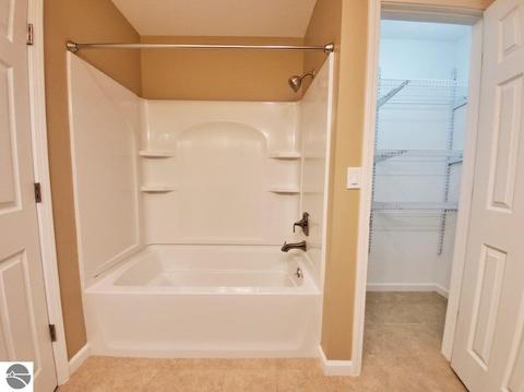 720 Westwind Ln, Ithaca, MI 48847 photo 17