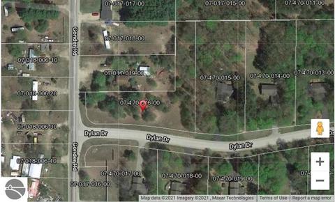 10950 Dylan Dr, Interlochen, MI 49643 photo 4