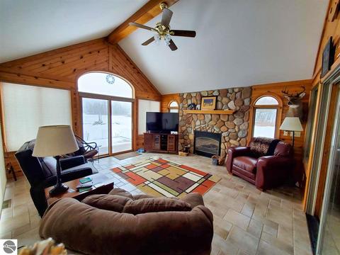 3371 Pinehurst Dr, Lake, MI 48632 photo 5
