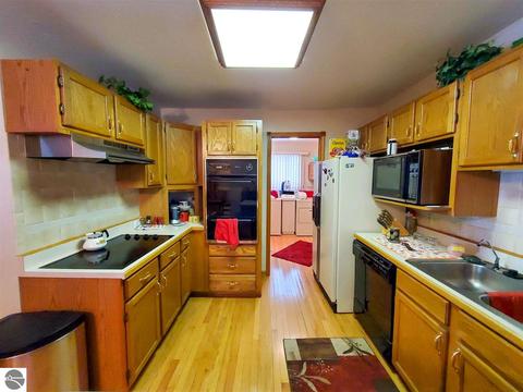 3371 Pinehurst Dr, Lake, MI 48632 photo 14
