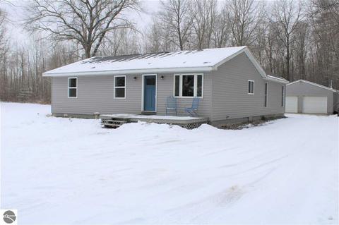 92 S Pure Rd, Shepherd, MI 48883 photo 1