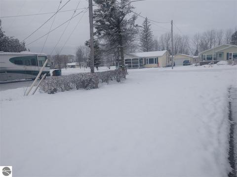 813 Augres River Dr, Au Gres, MI 48703 photo 9