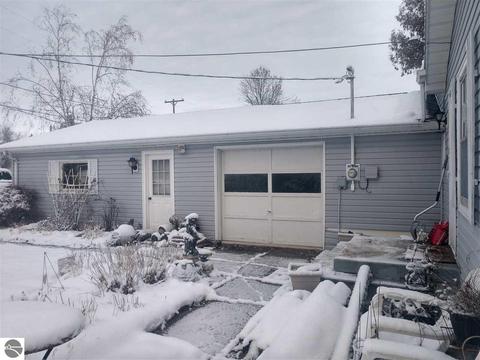 813 Augres River Dr, Au Gres, MI 48703 photo 3