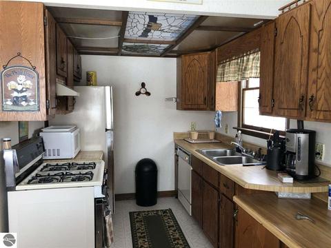 913 Augres River Dr, Au Gres, MI 48703 photo 9