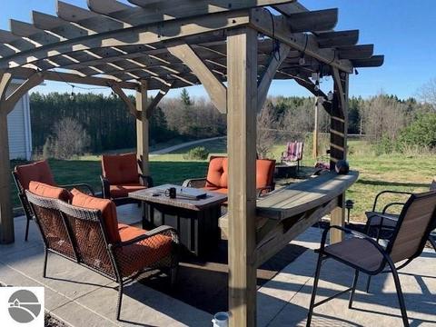 11465 E 16 Rd, Manton, MI 49663 photo 5