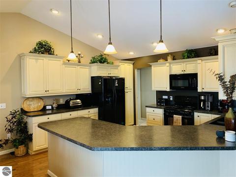 11465 E 16 Rd, Manton, MI 49663 photo 53