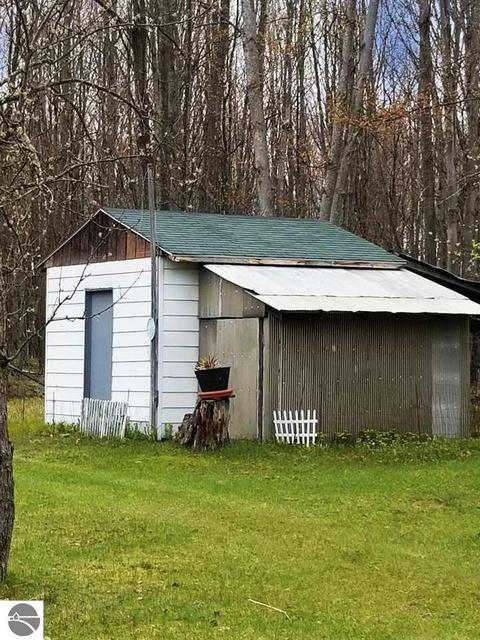 5051 E Monroe Rd, Harrison, MI 48625 photo 46