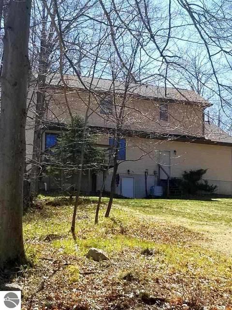 5051 E Monroe Rd, Harrison, MI 48625 photo 3