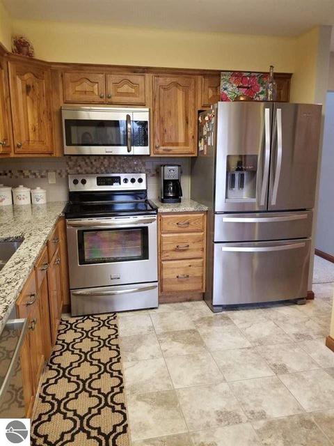 5051 E Monroe Rd, Harrison, MI 48625 photo 18