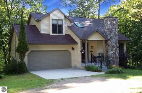 5051 E Monroe Rd, Harrison, MI 48625 photo 1