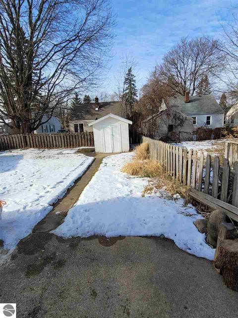 349 Bede St, Flint, MI 48507 photo 15
