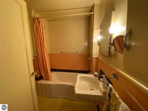 309 N Arcade St, Gladwin, MI 48624 photo 11