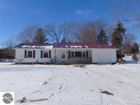 608 S Ithaca St, Ithaca, MI 48847 photo 1