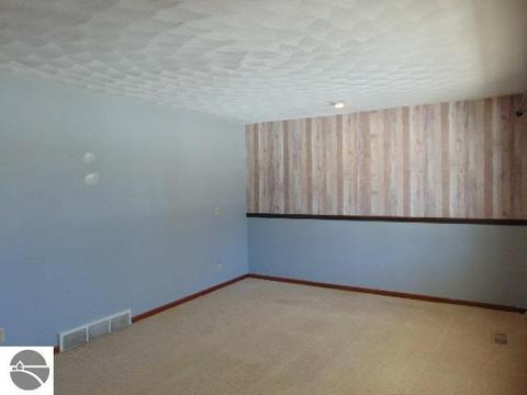 608 S Ithaca St, Ithaca, MI 48847 photo 14