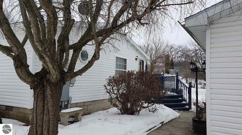 810 Ely St, Alma, MI 48801 photo 38