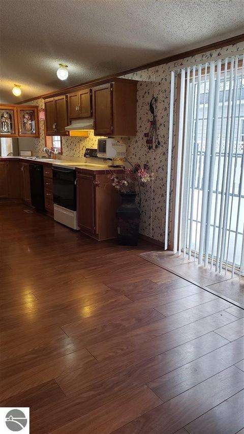 810 Ely St, Alma, MI 48801 photo 13